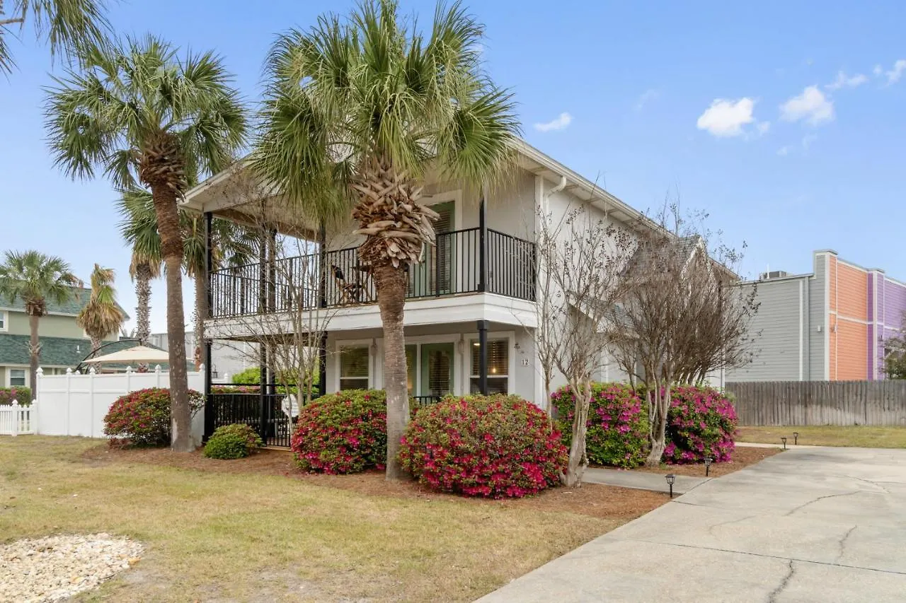 Serenity Coastal Comfort Redefined * Destin