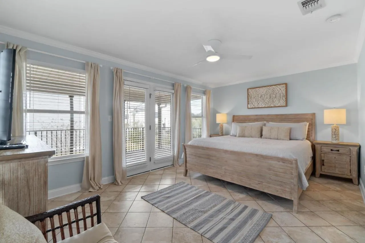 Nyaraló Serenity Coastal Comfort Redefined *