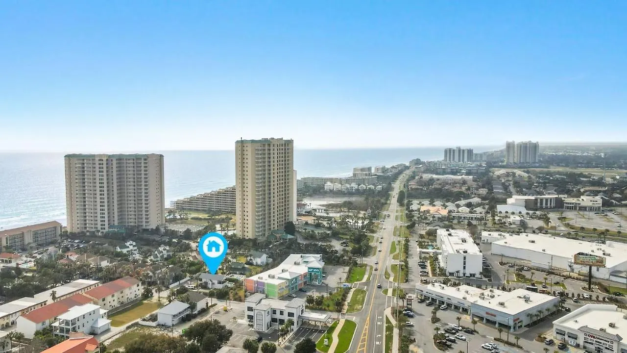 Serenity Coastal Comfort Redefined * Destin