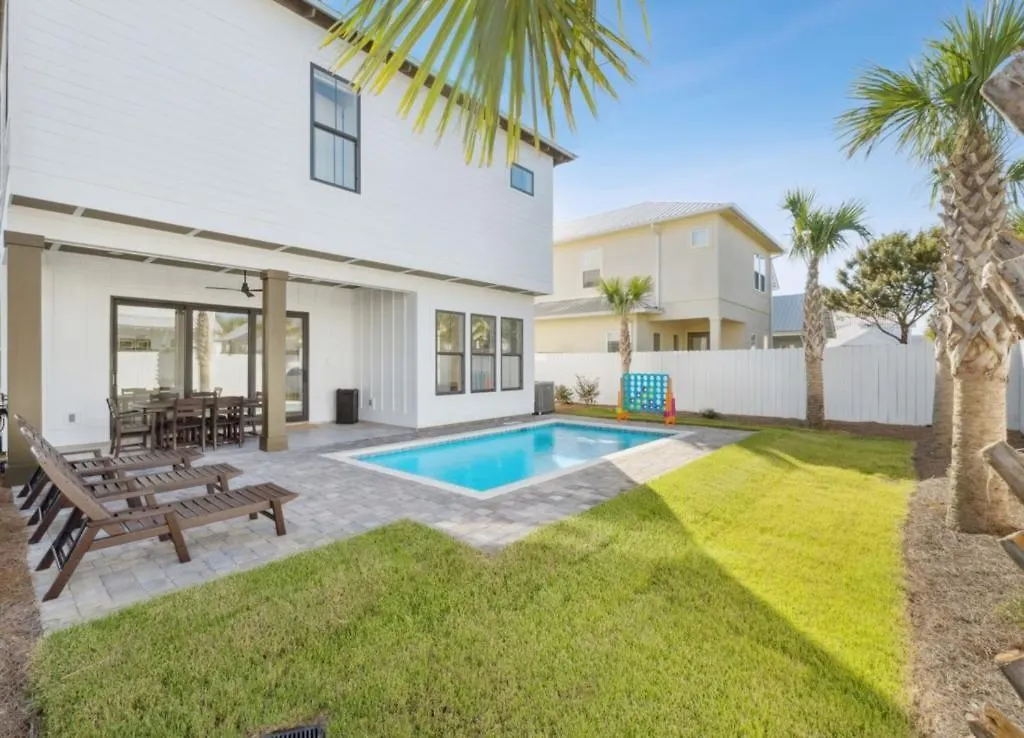 A Little Nauti With Pool And Golf Cart Hébergement de vacances Destin