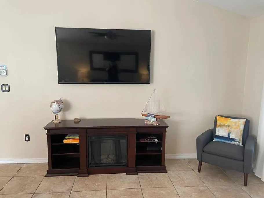 Miramar Walk To Pet Friendly * Destin