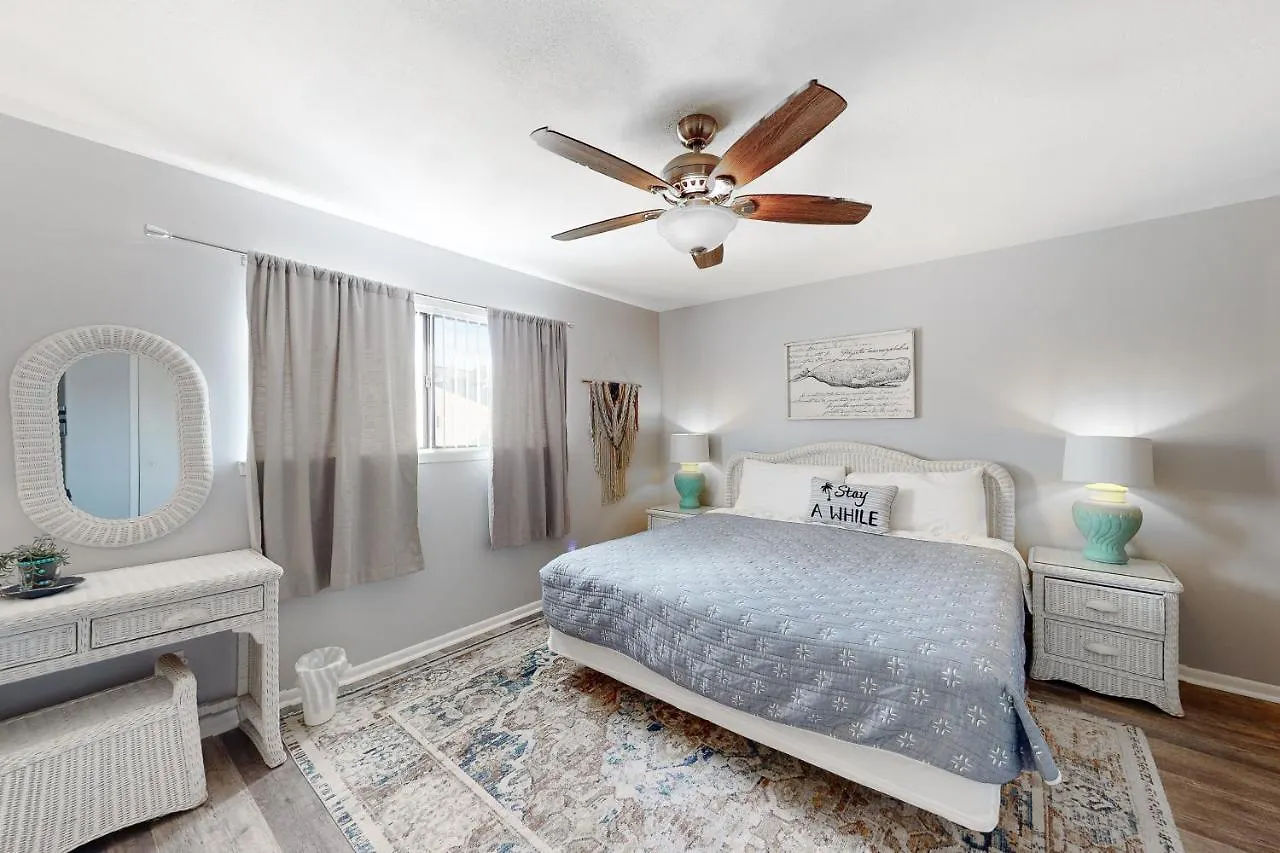 Chateau La Getaway Apartment Destin