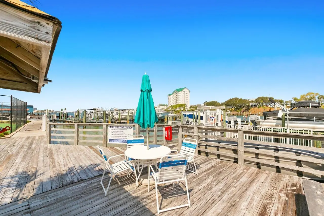 Dolphin Point 105a Apartment *