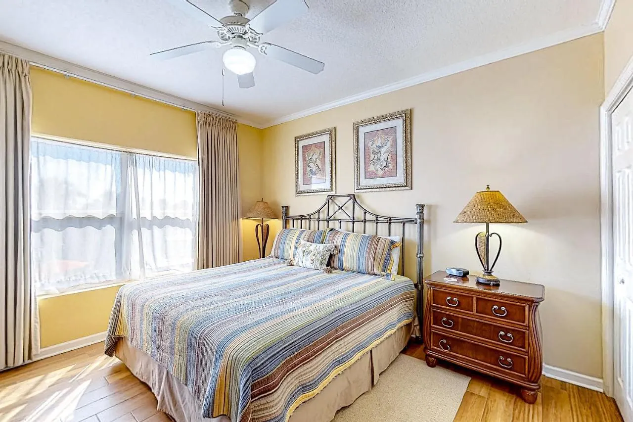 Apartment Emerald Water 207 *