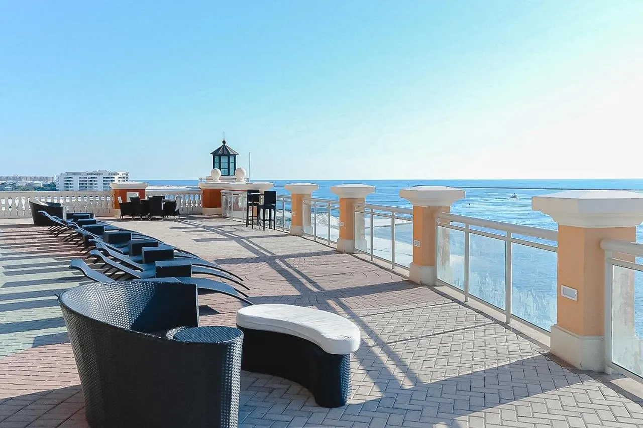 Emerald Grande W621 Apartment