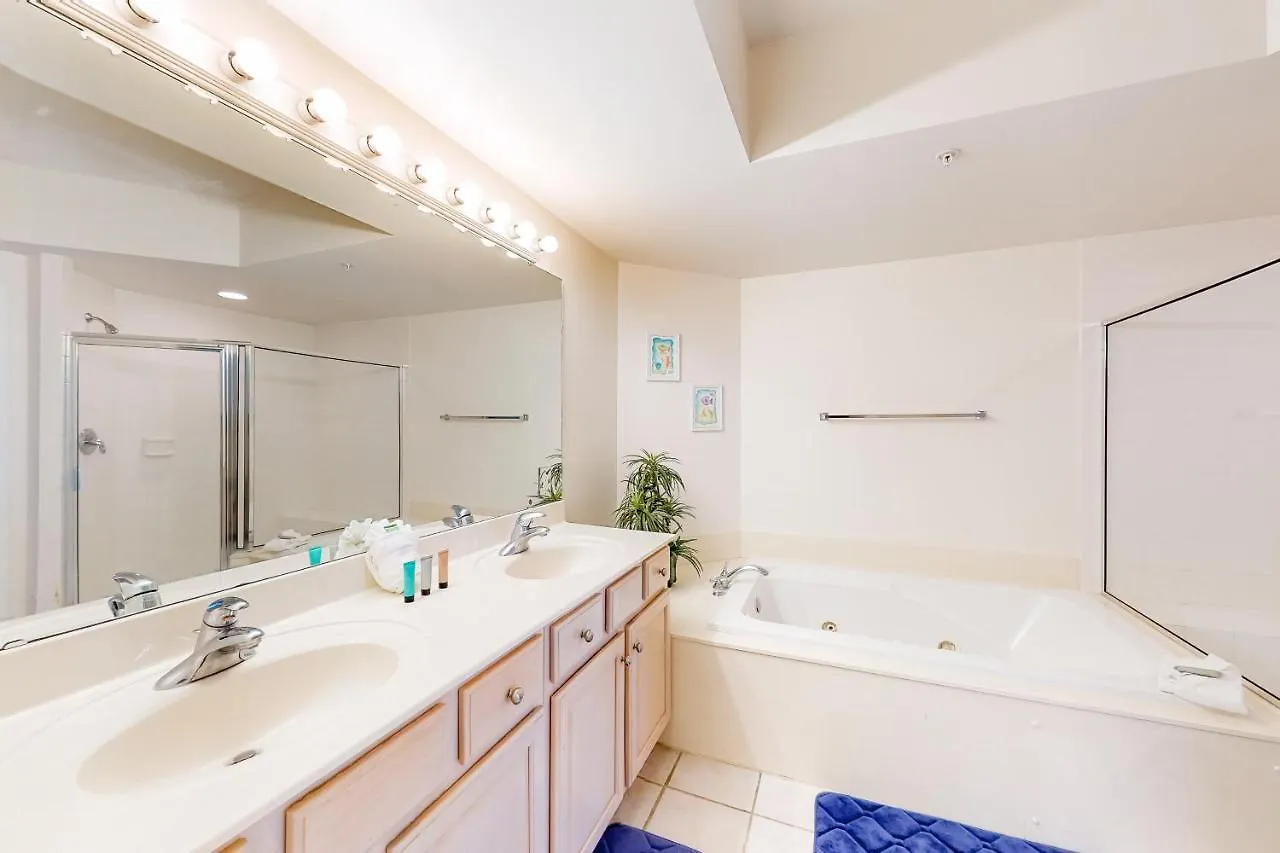 Silver Towers E1505 Apartment *