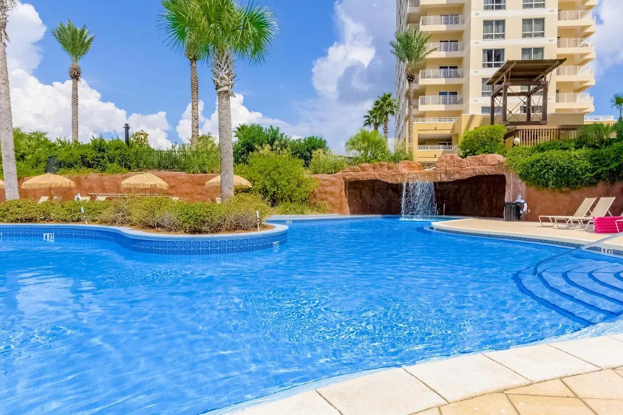 Luau 6701/6703 Apartment *