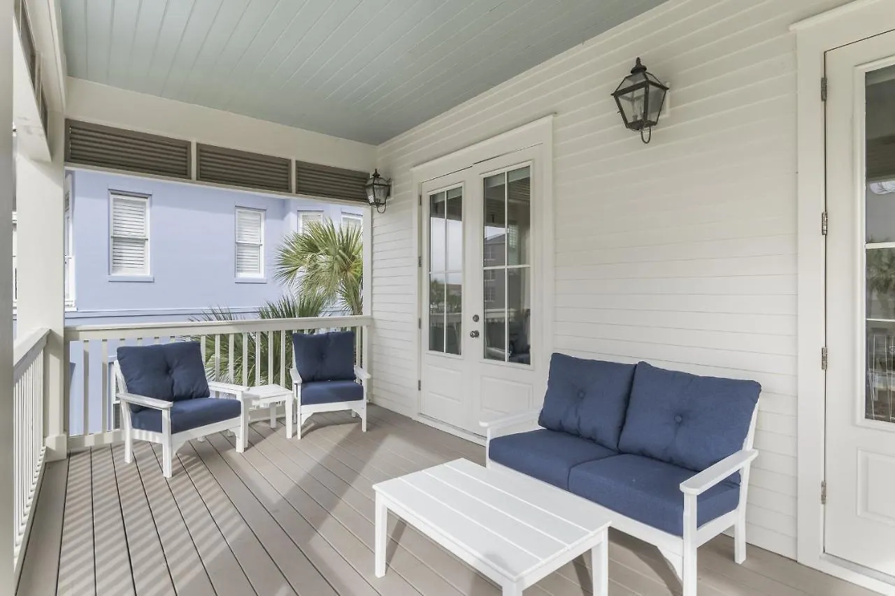 Holiday home Living The Dream At Pointe