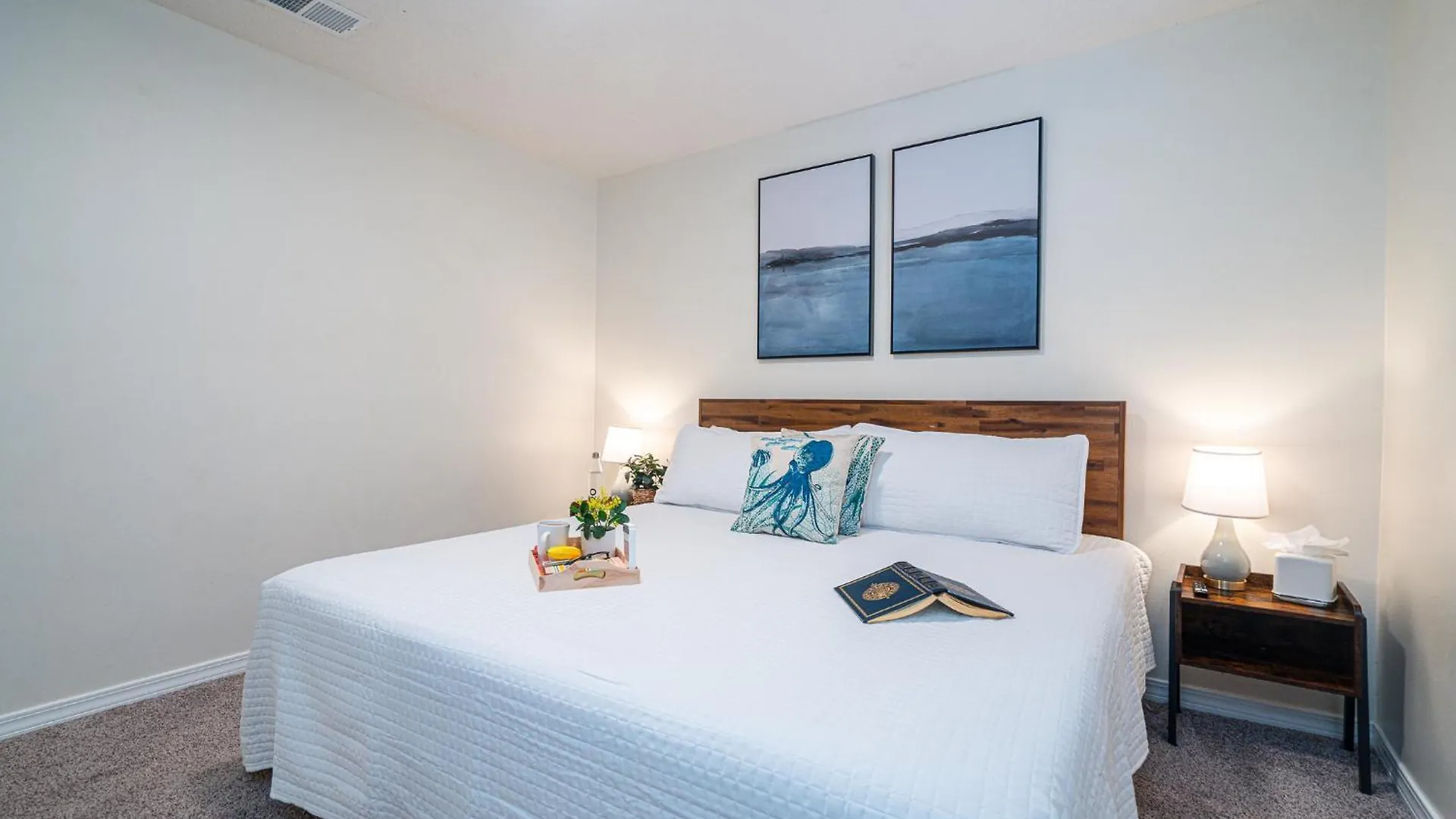 Heated Pool And Golf Cart, Walk To Beach! Best Deal!