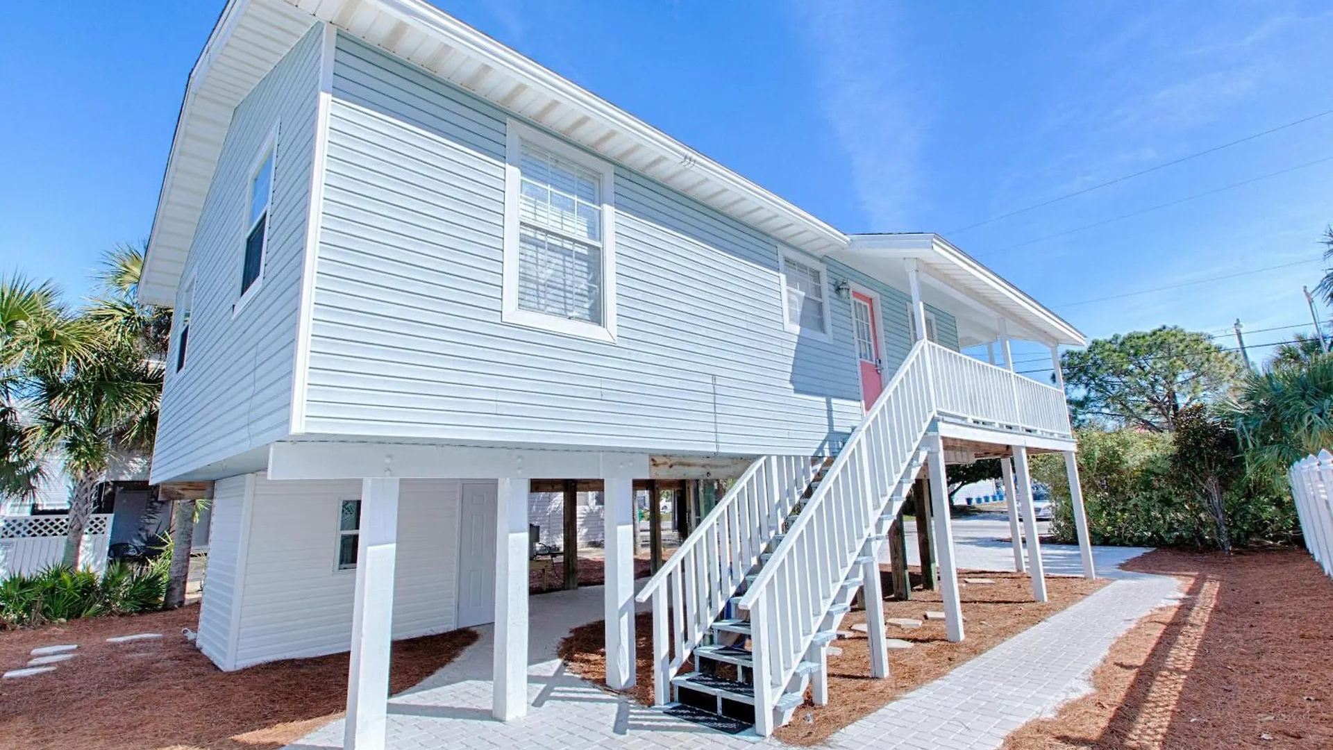 Pier Destiny 66 Pompano Street * Destin