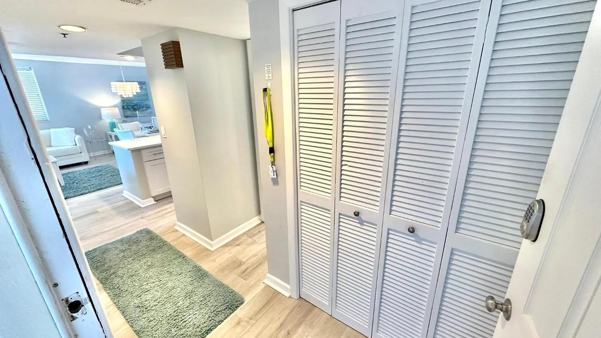 Apartment 4236 Beachside Two