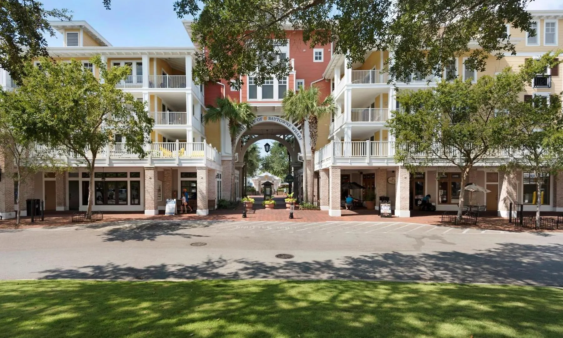 Augusta Village 523 Holiday home