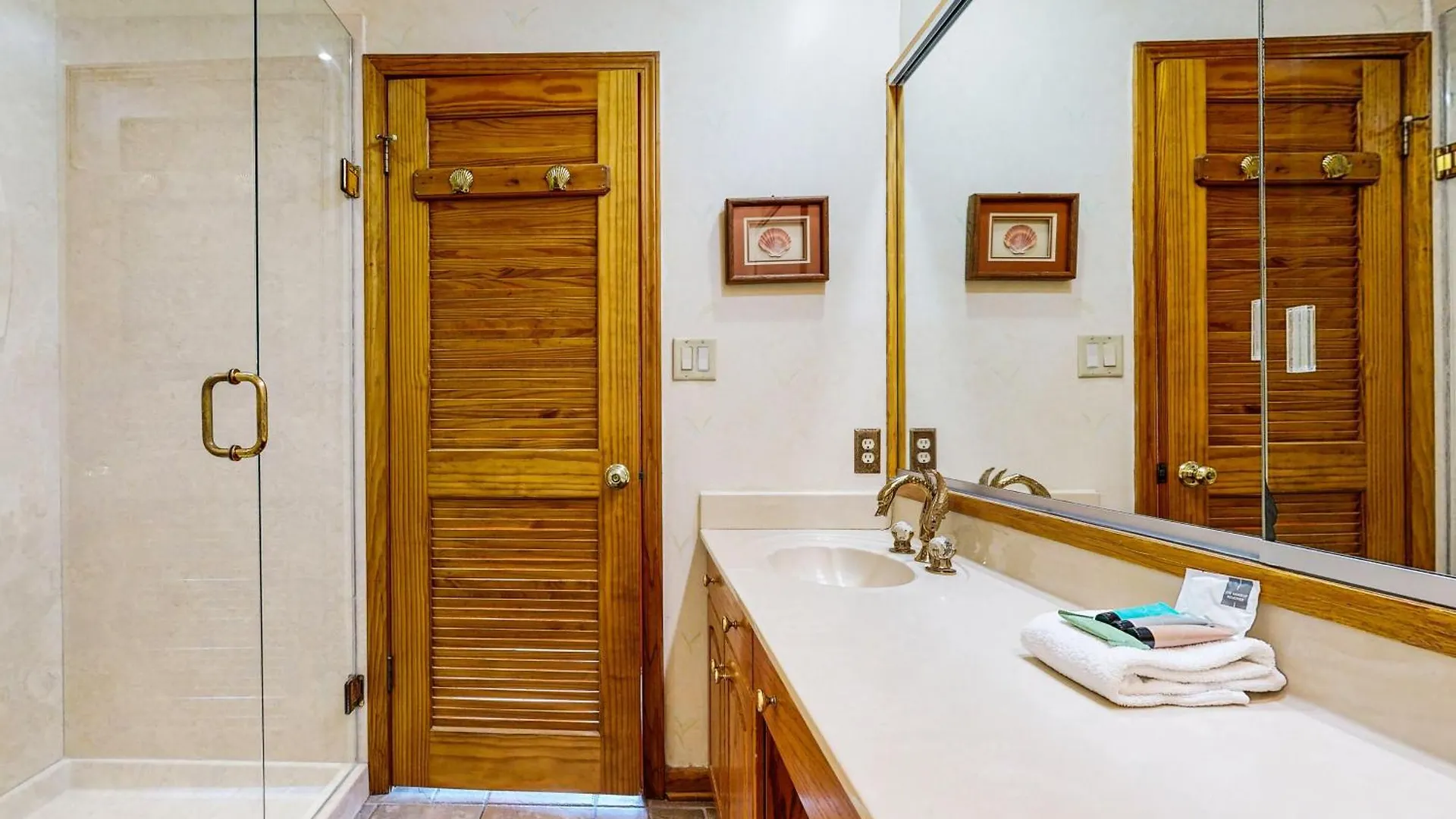 בית נופש Navigator's Nest At Reef Townhomes *