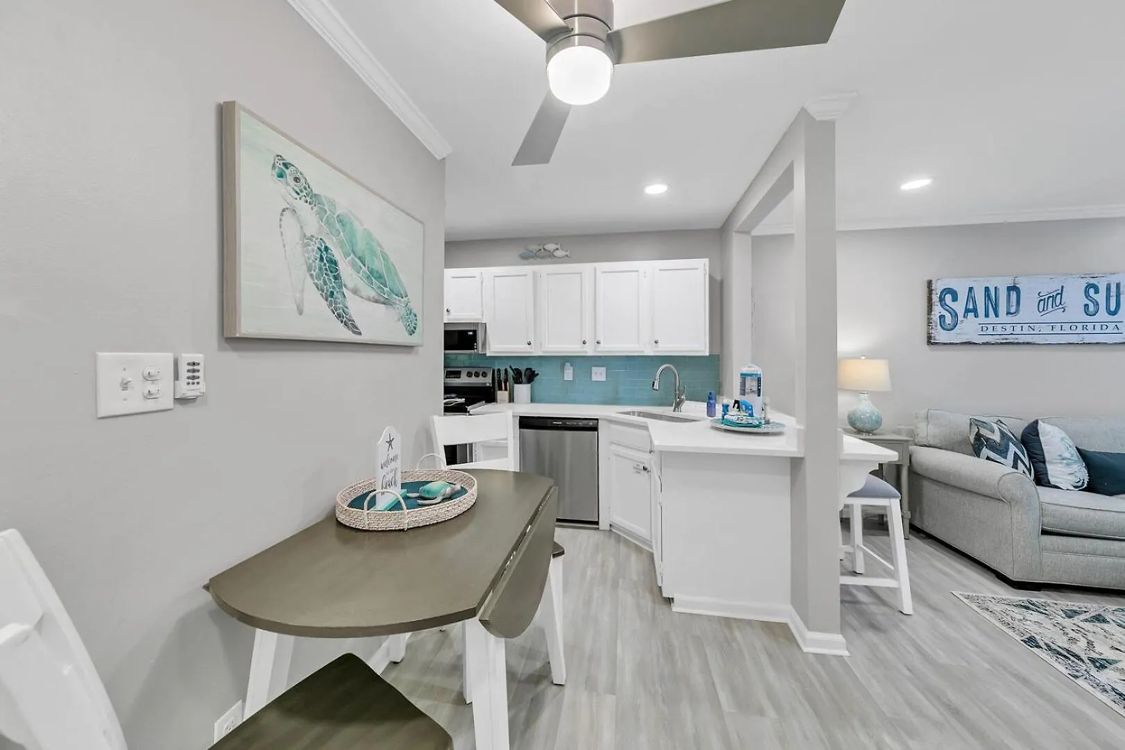 Holiday home Newly Remodeled In Sandpiper Cove Now With Free Service And Pet Friendly Destin