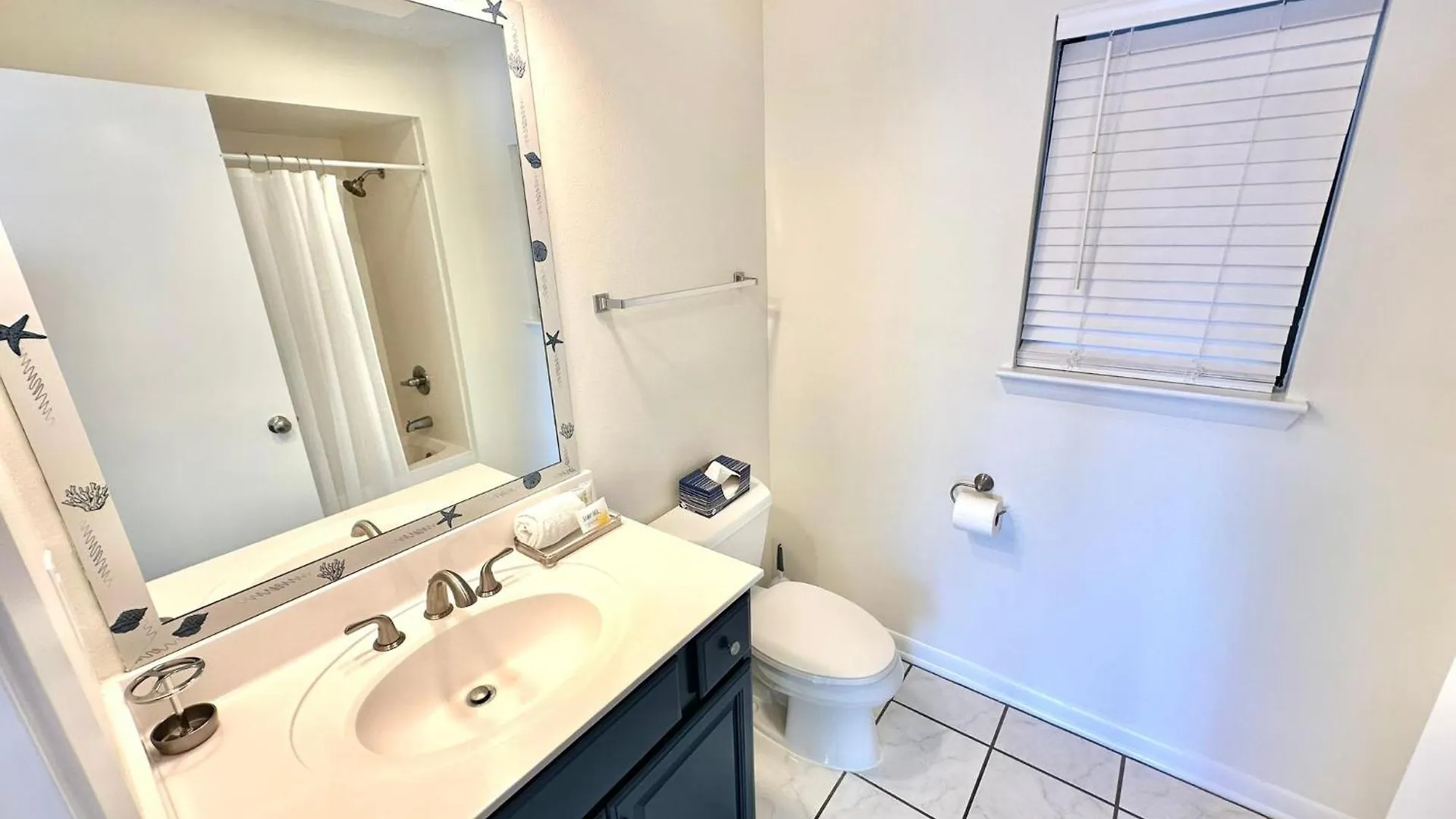 912 Harbour Point Villa *