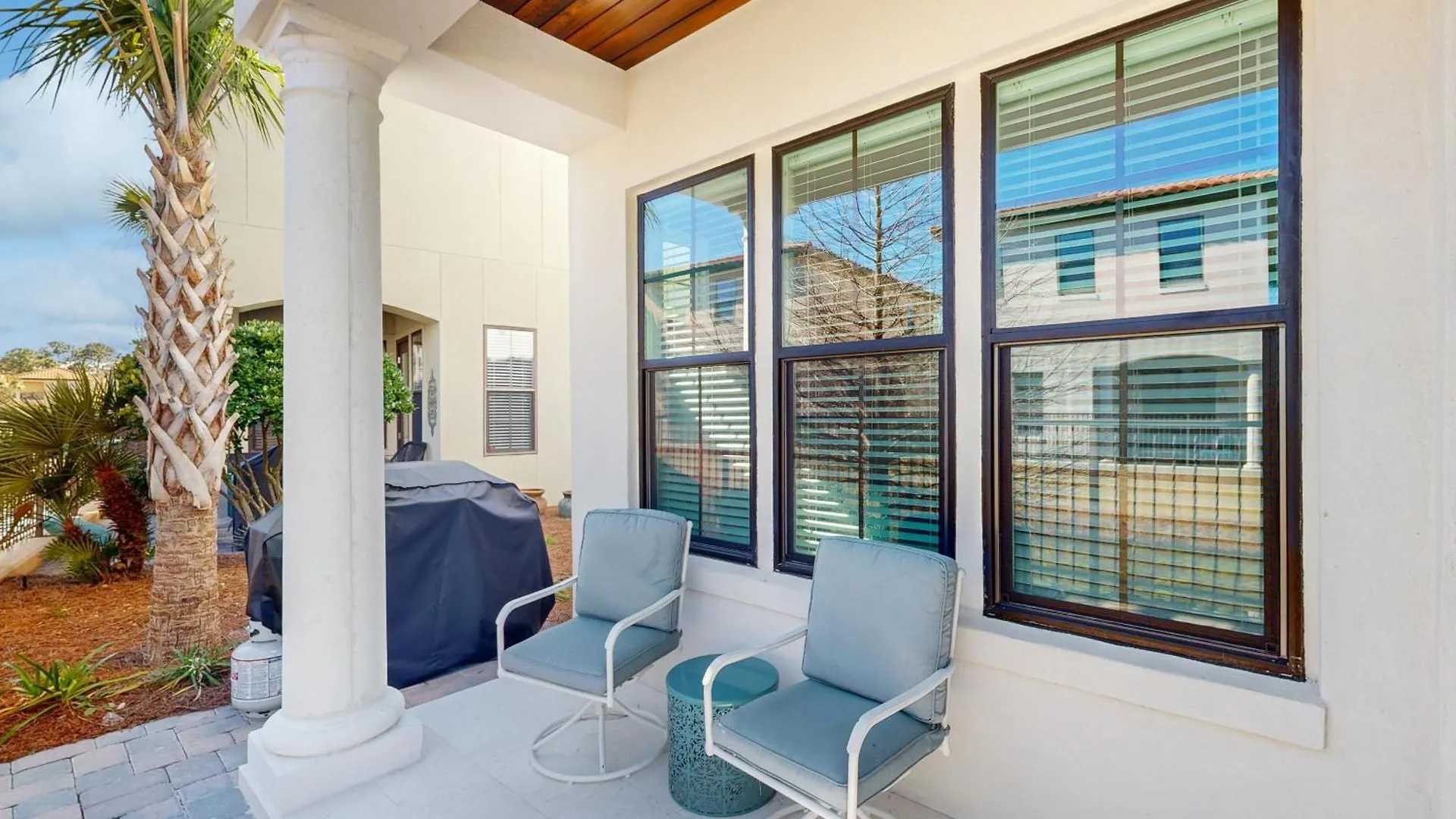 Seaside Sanctuary Holiday home
