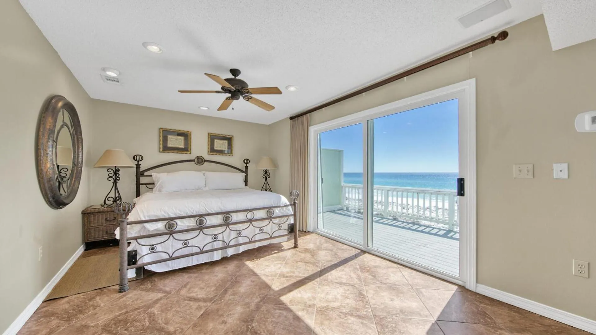 Vakantiehuis Southbay By The Gulf 124 A Beach Front 3 Bedroom Townhome In *