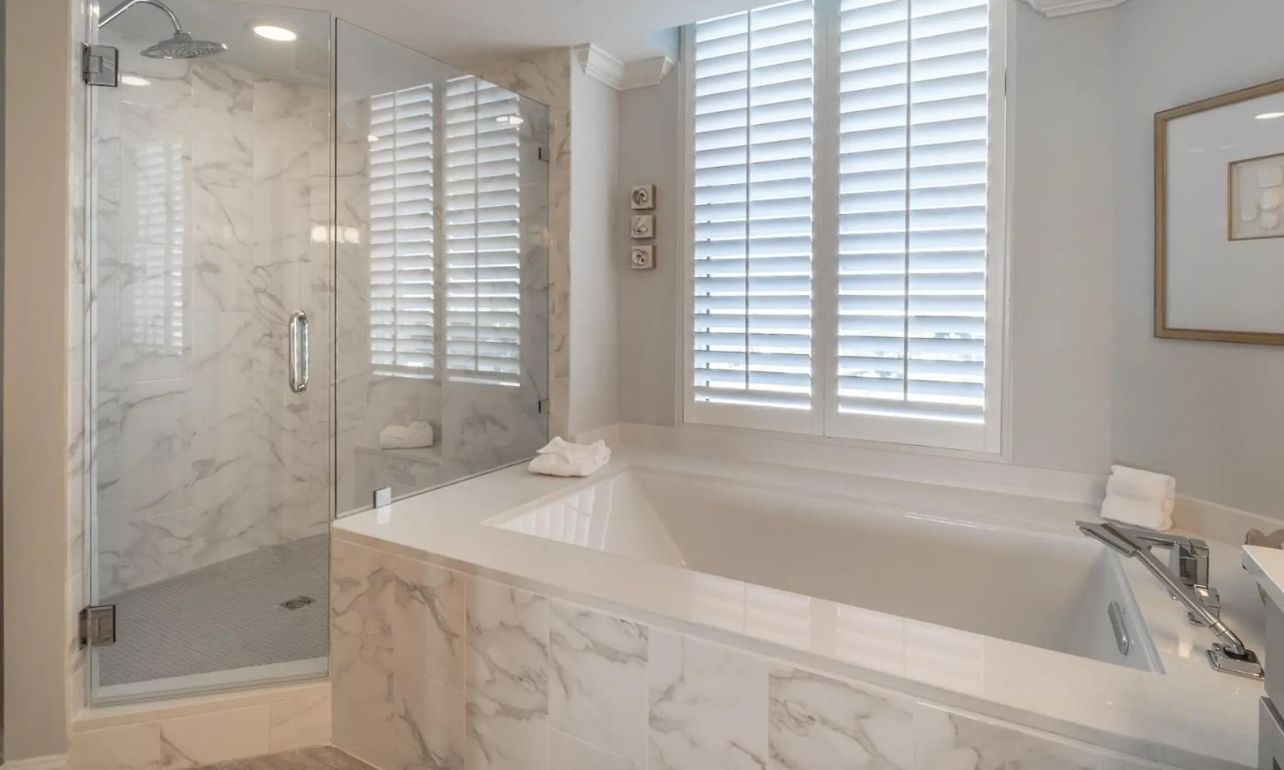 St Maarten 508 A Beautiful Luxury Front 3 Bedroom 5th Floor With Amenities