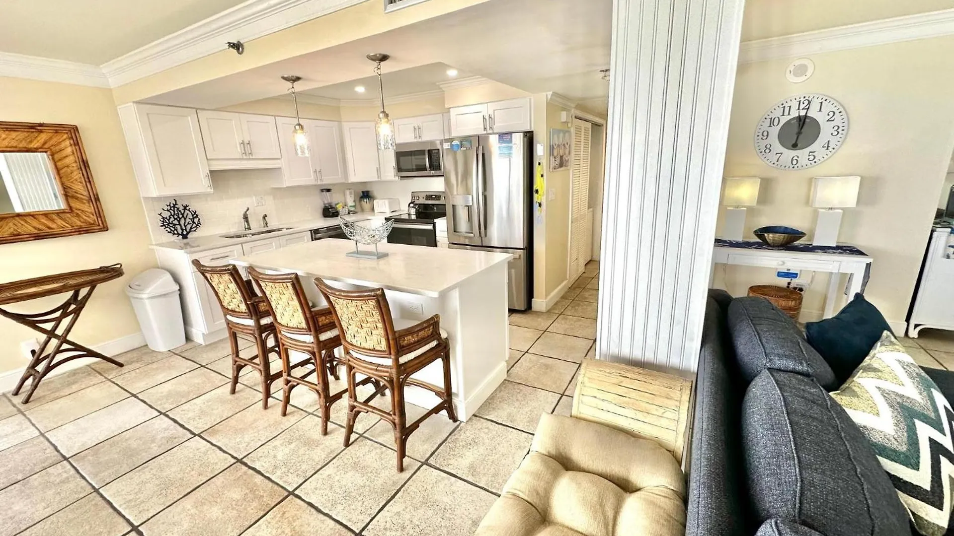 4086 Beachside One *