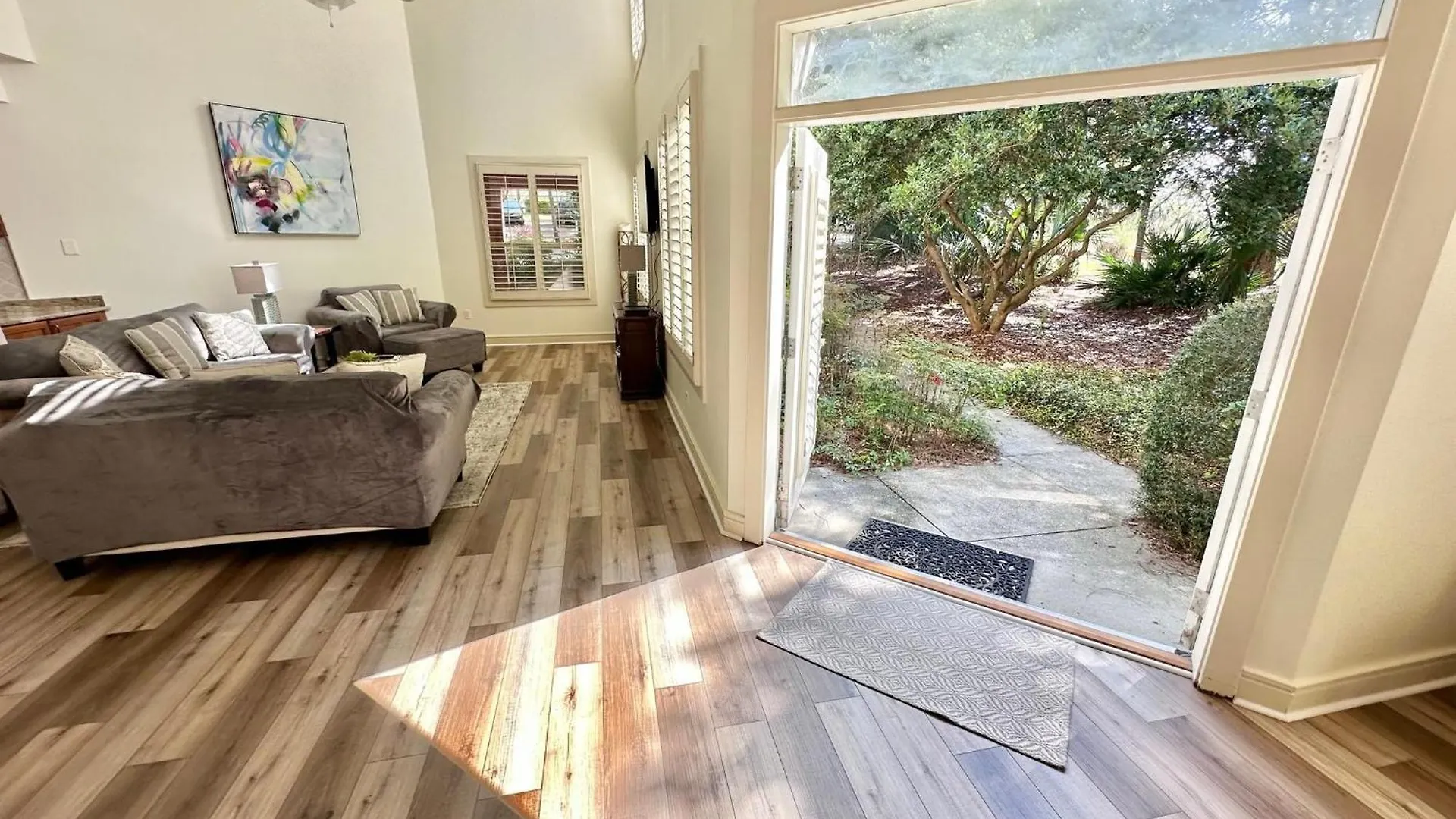 5403 Tivoli Terrace بيت للعطل *