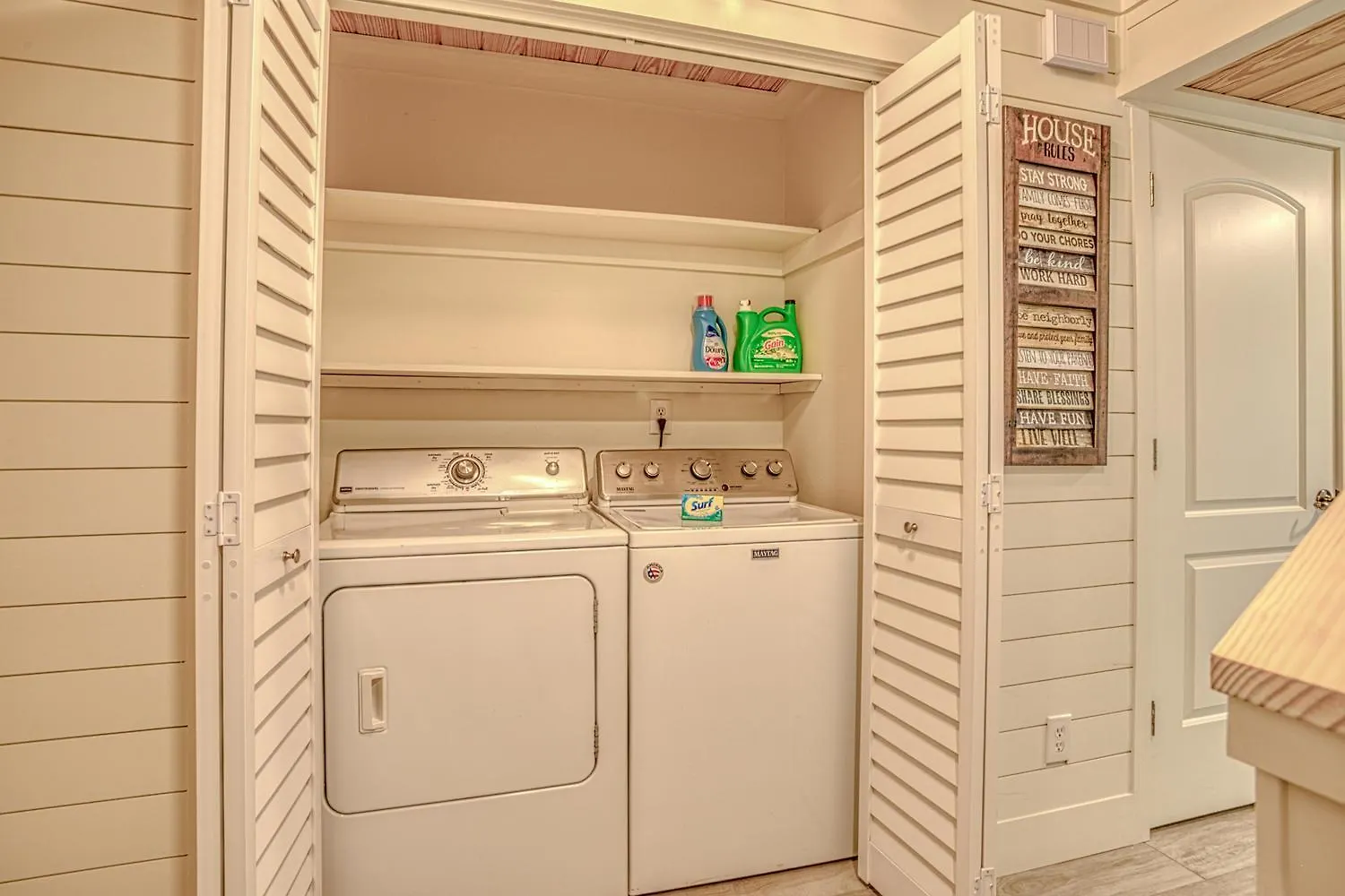 Southbay 101 Completely Remodeled 3 Bedroom Townhome Only 30 Yards From The * Destin