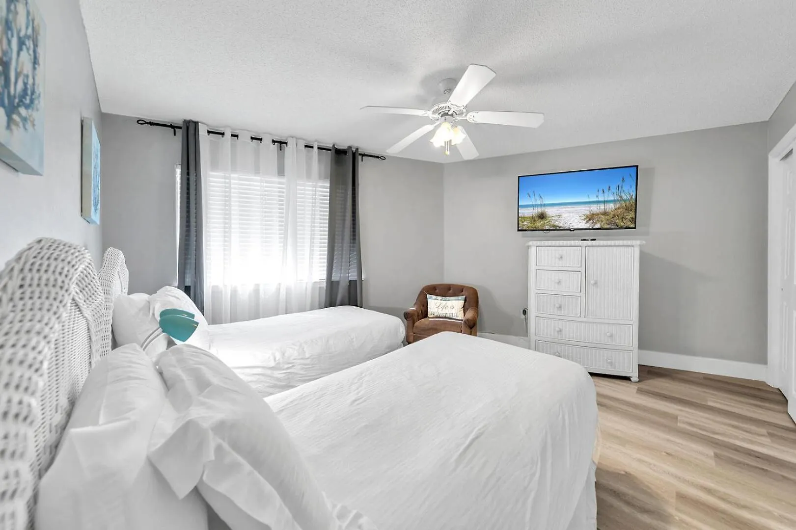 度假居 Crystal Village 16b Is A 2 Bed 2 Bath Near The Beach That Sleeps 6 德斯廷