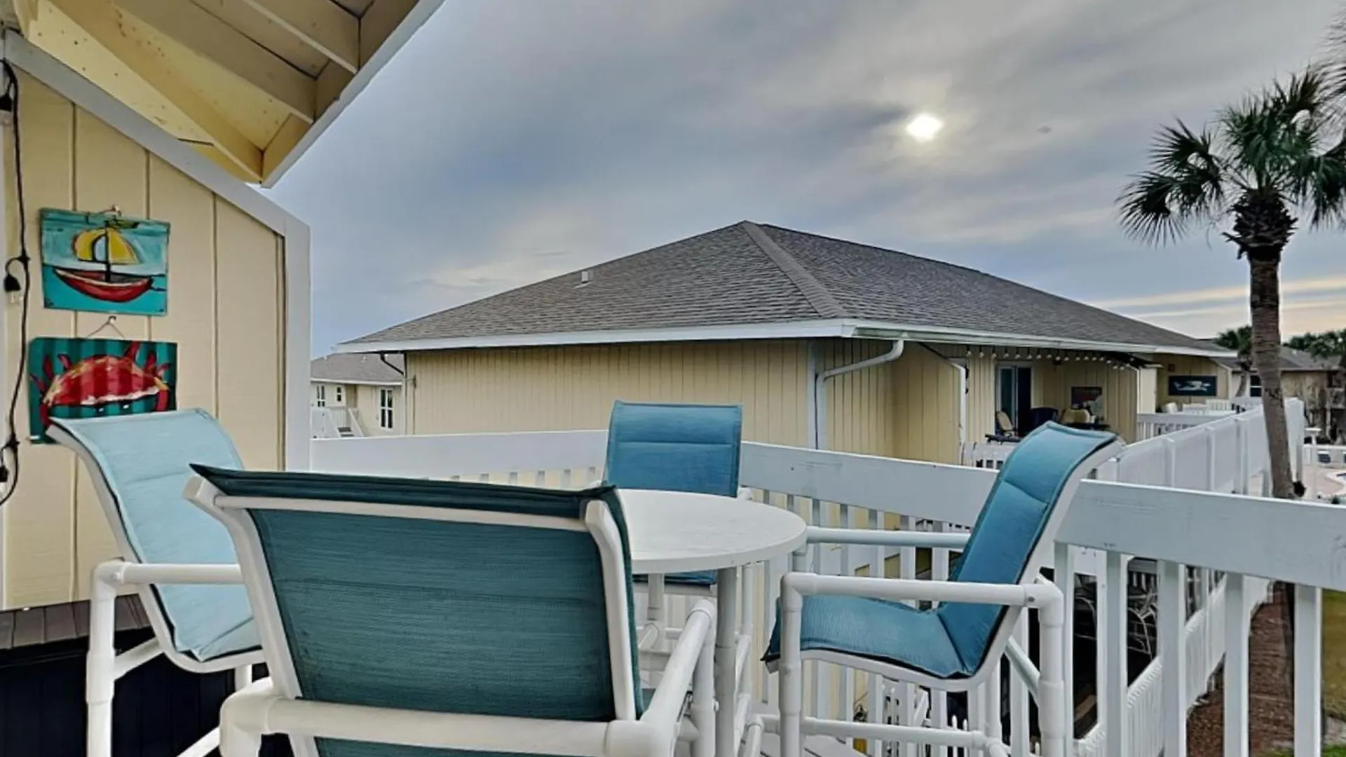 Apartment Sandpiper Cove 2084