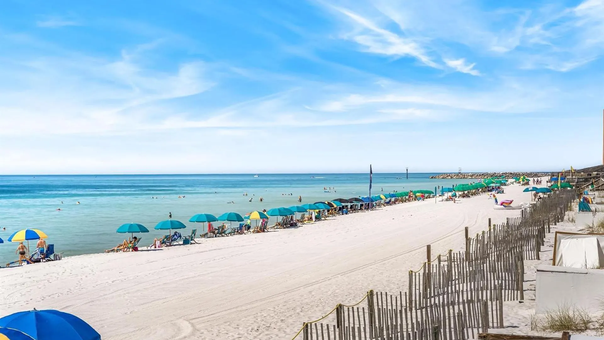 Surf And Racquet Unit 220 * Destin