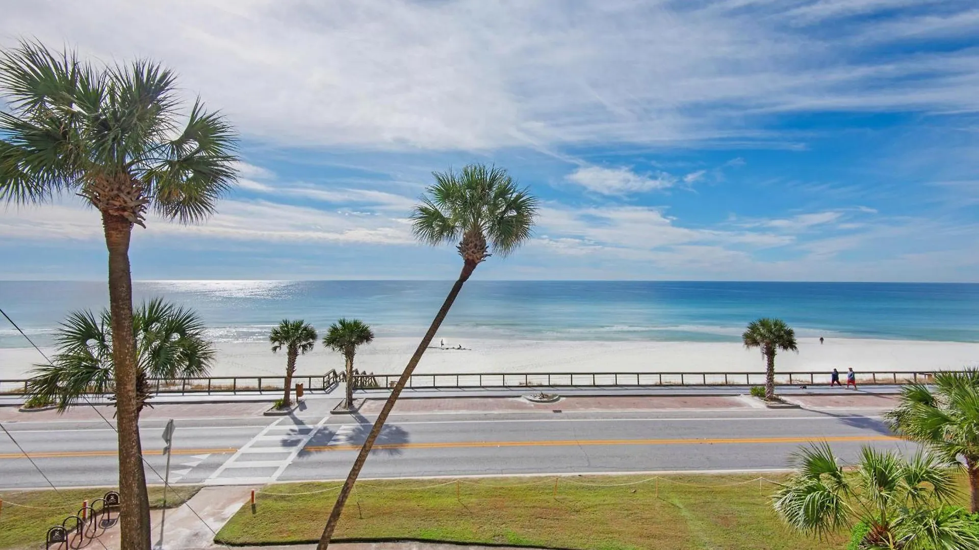 Majestic Sun 302a * Destin