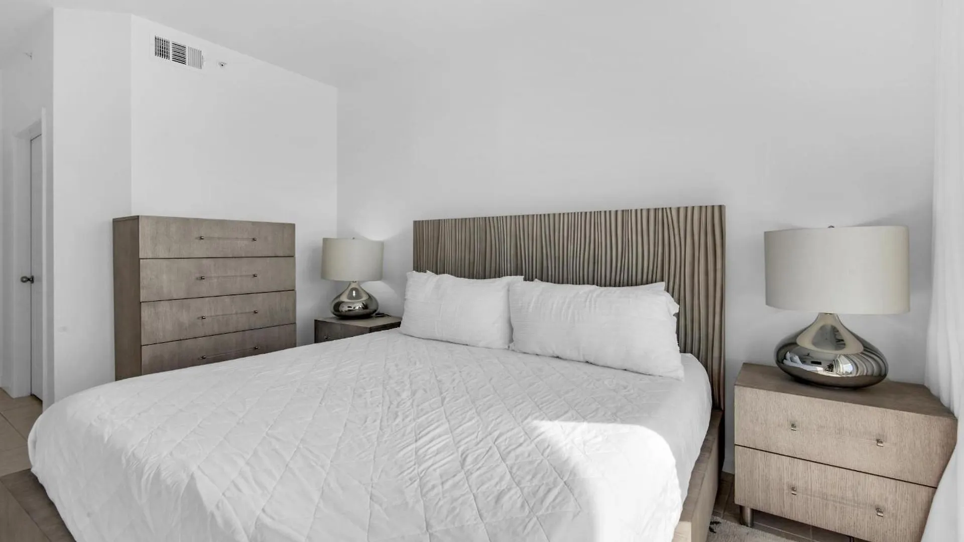 Majestic Sun 302a Destin