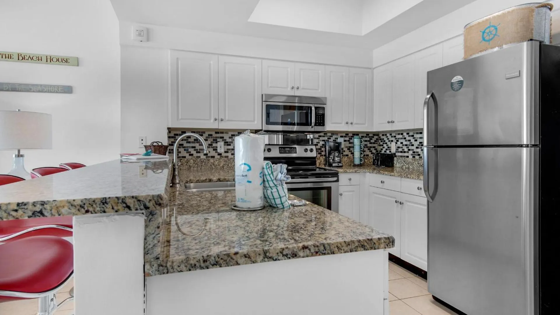 Holiday home Majestic Sun 302a