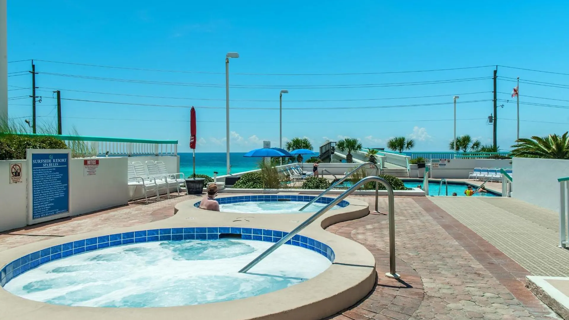 Surfside #208- Emerald Dreams Semesterbostad *