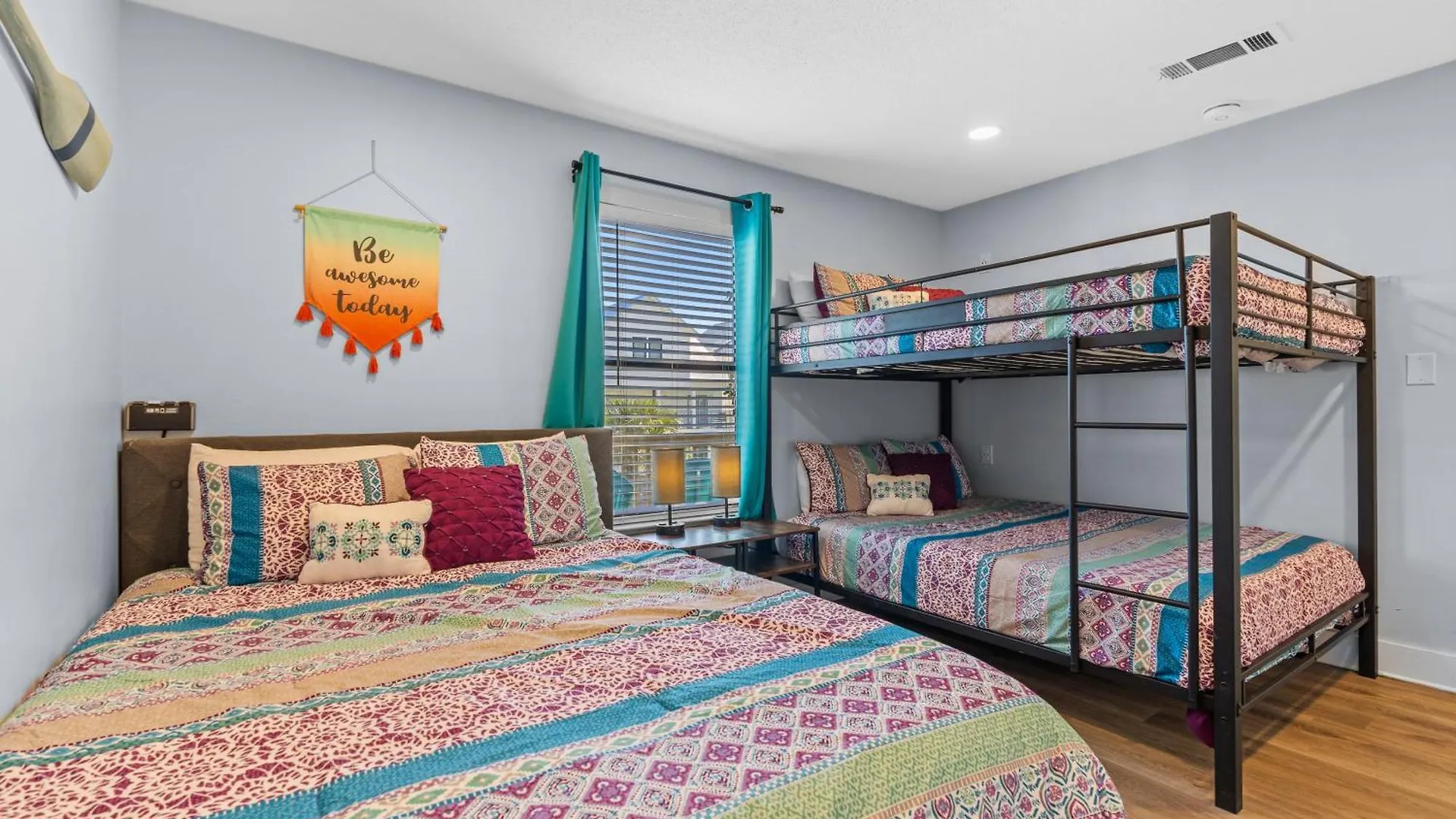 Zula Retreat: Pet-friendly Oasis With Pool, Steps From Shore Destin