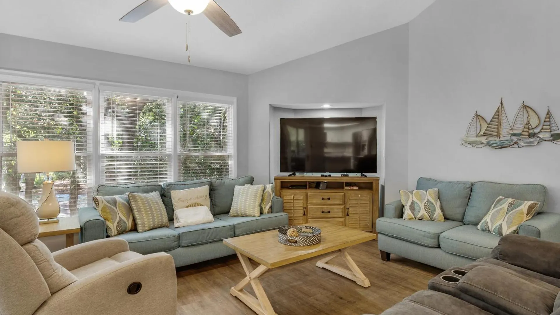 Hidden Dunes 205 By Newman-dailey * Destin