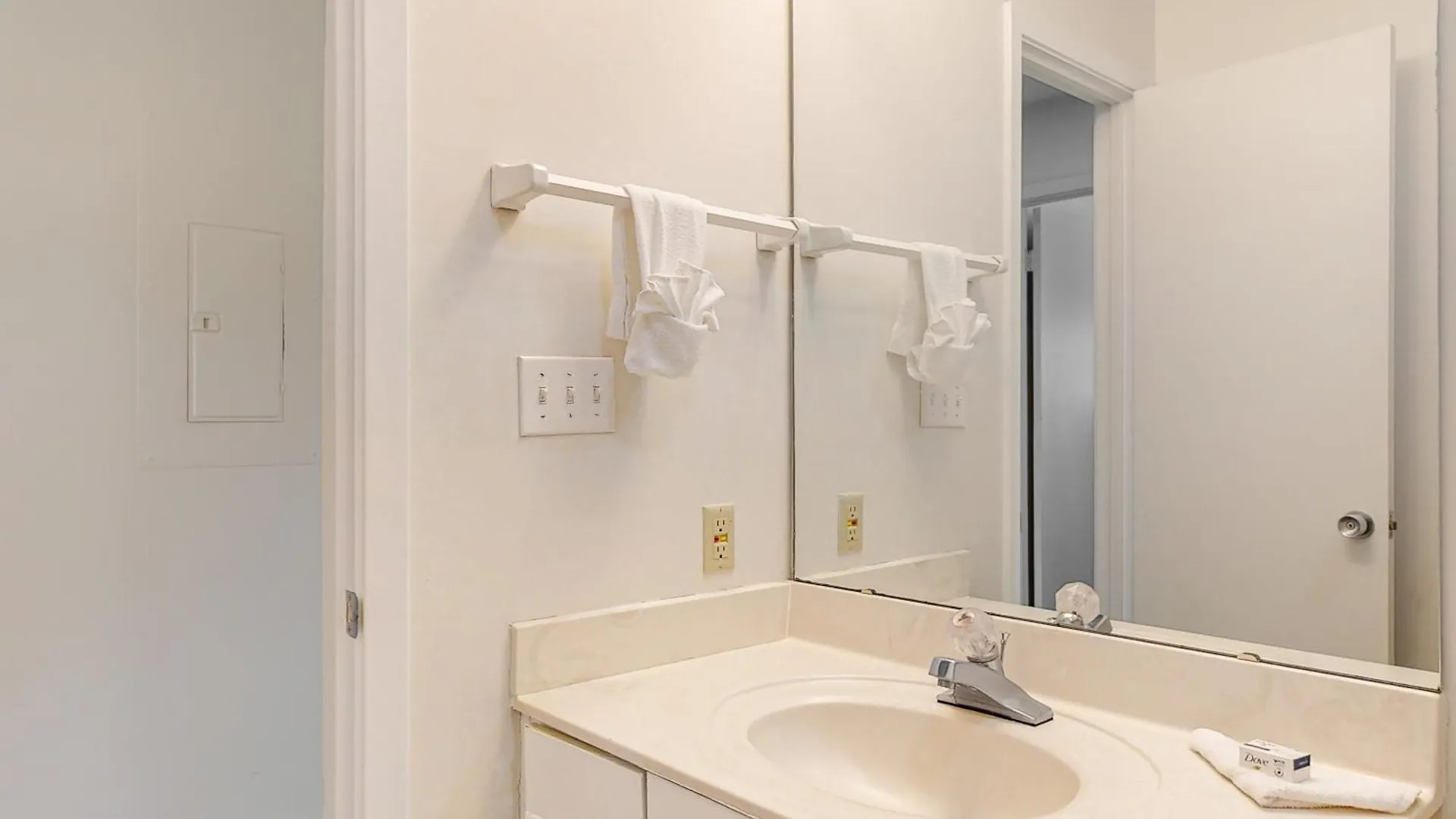Tops'l Manor 401 Apartment Destin
