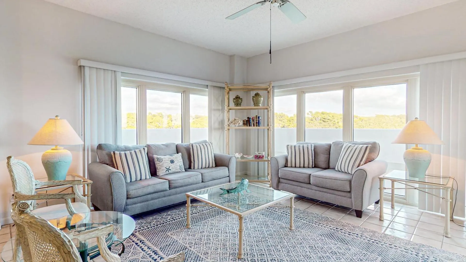 Apartment Tops'l Manor 401