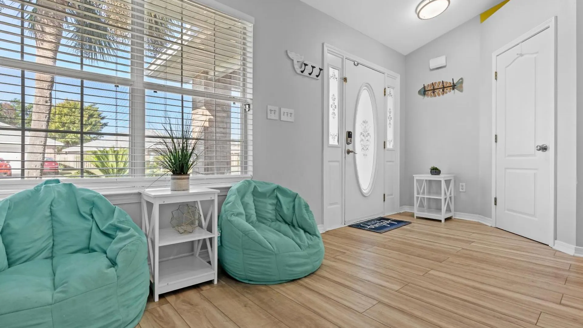 Luxurious House, Private Heated Pool, Dedicated Office, Mins Walk To & Shops 데스틴