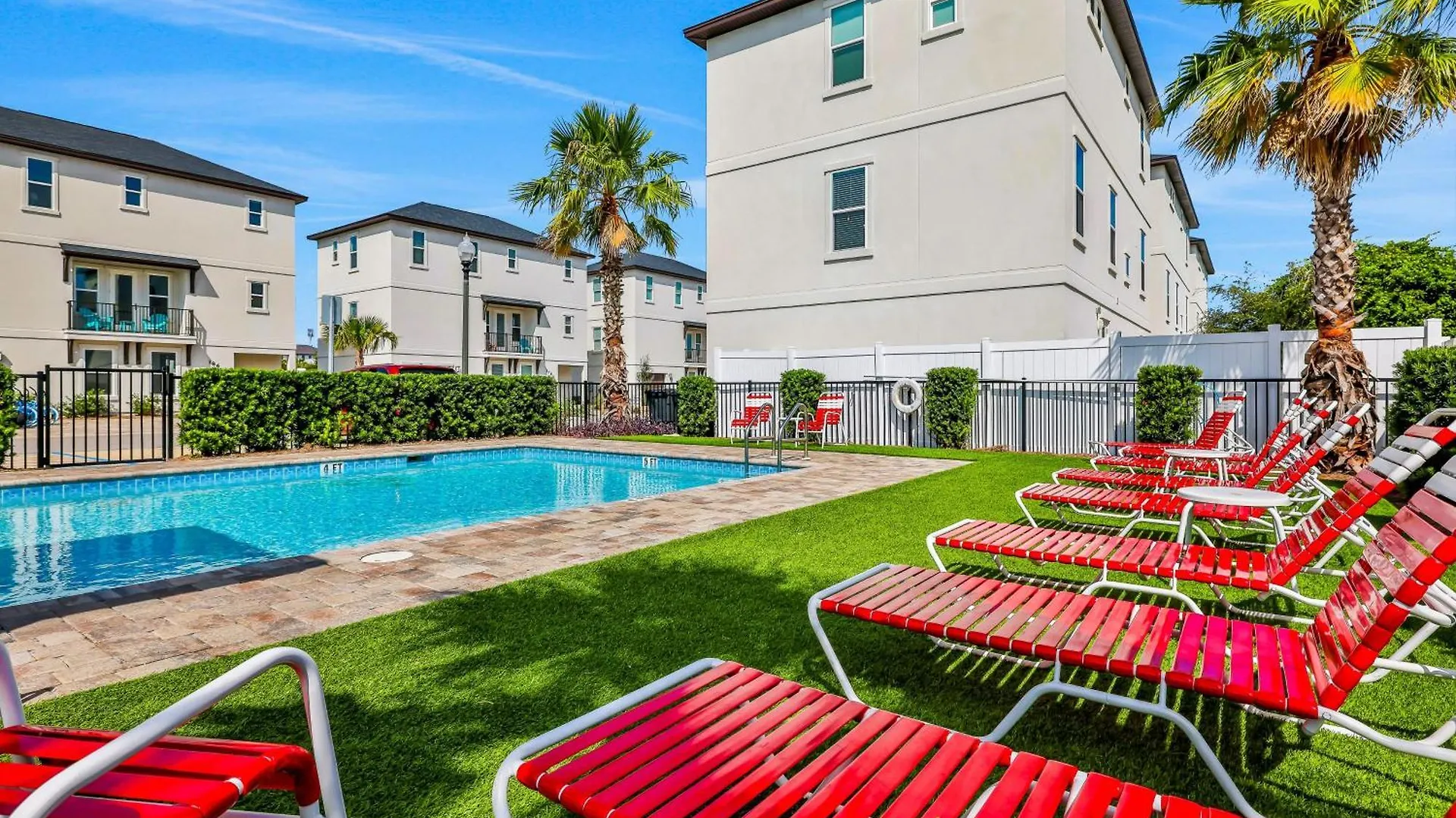 Grand Tran Chateau Destin