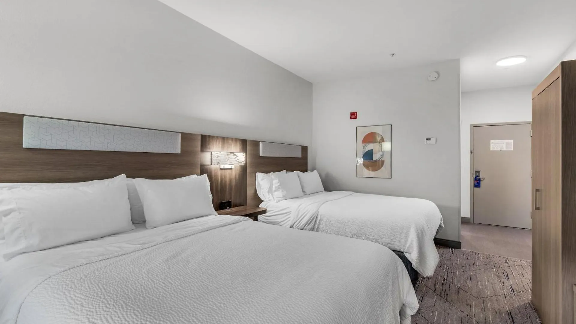 Express E - Commons Mall Area By Ihg Destin