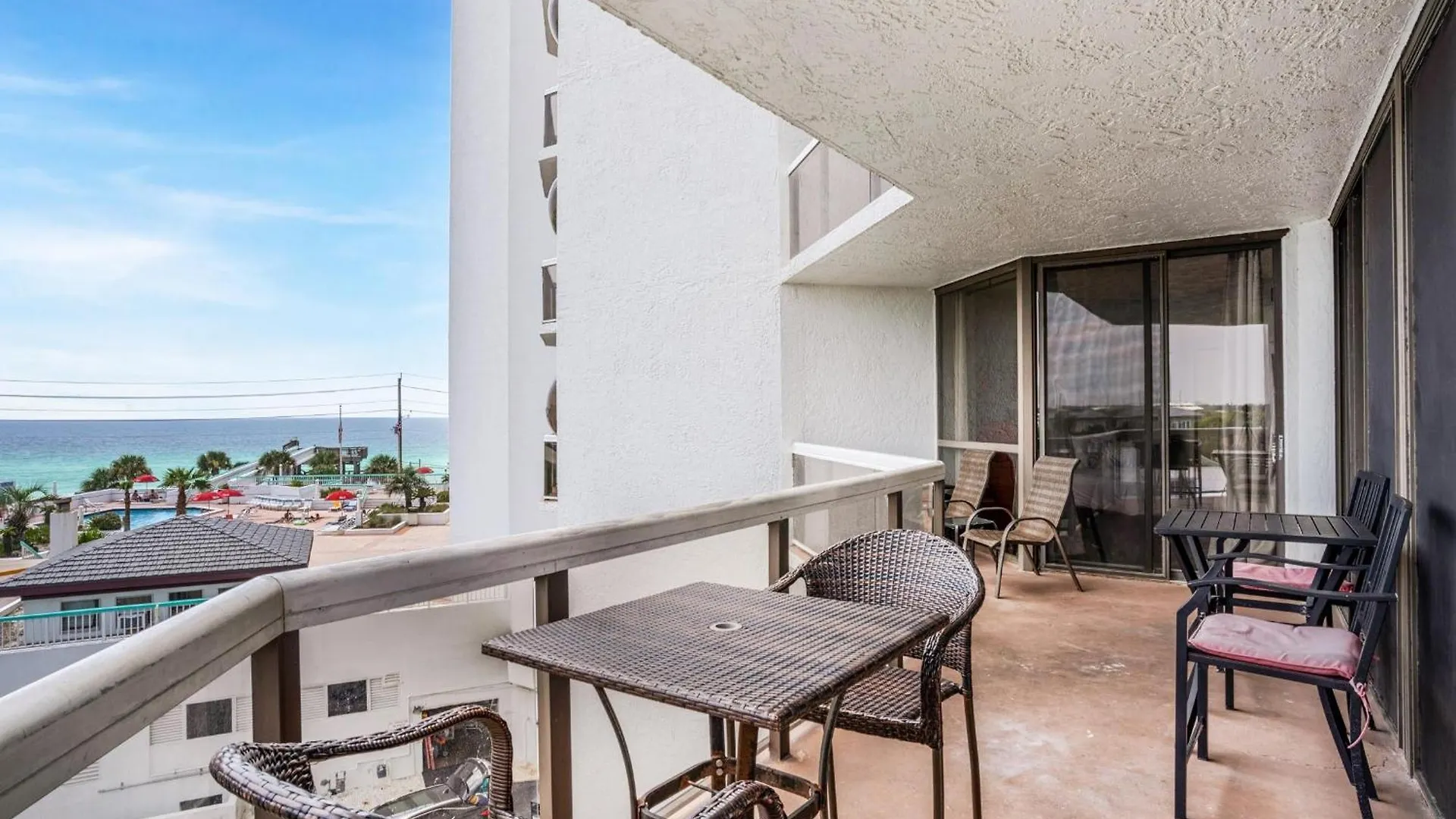 Apartamento Surfside #309 *