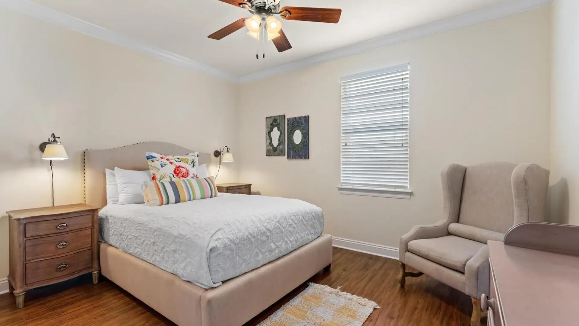 Ooh La La - 4555 Grand Key Loop East Holiday home