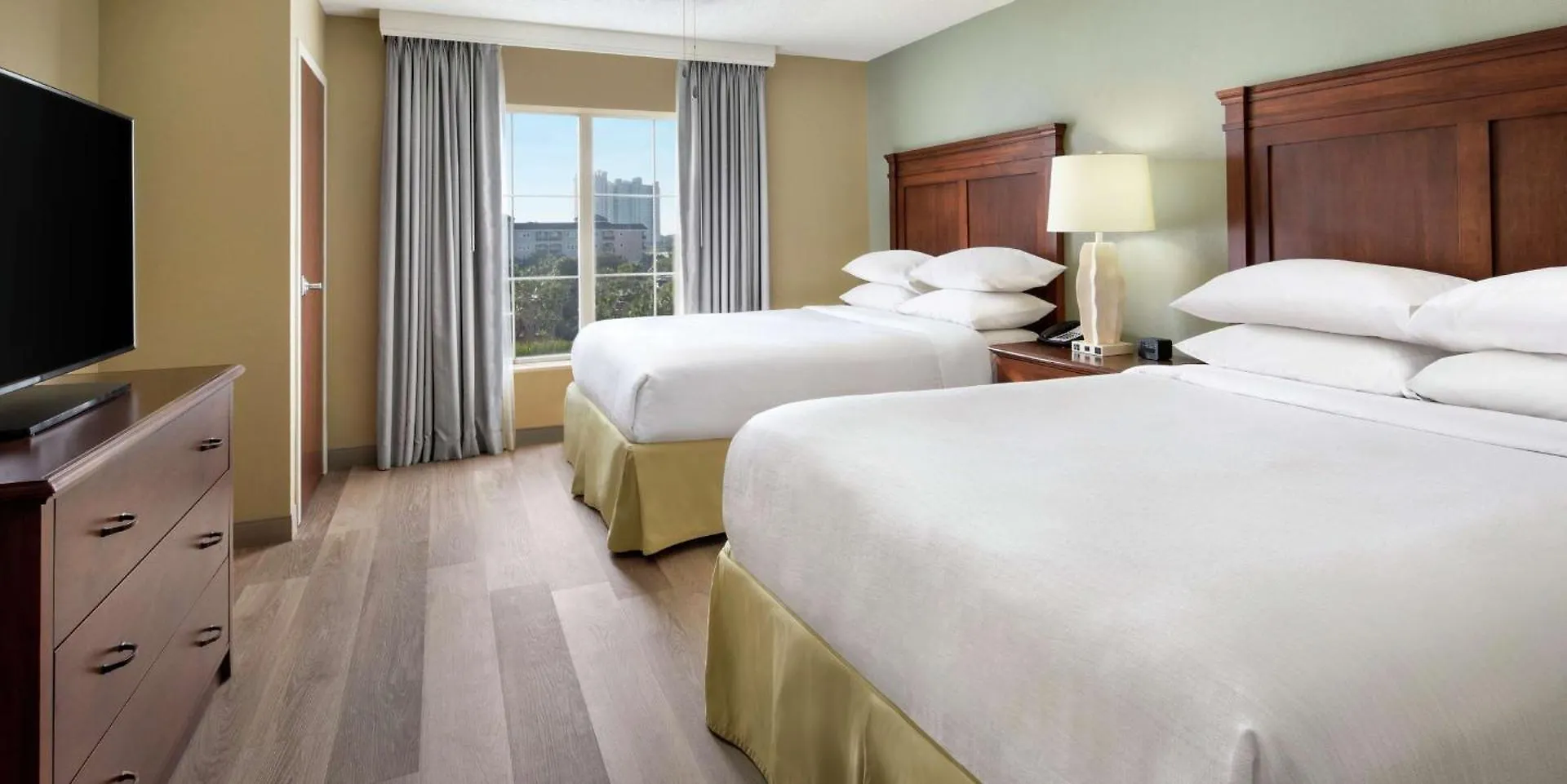 Hotel Embassy By Hilton Destin Miramar 3*