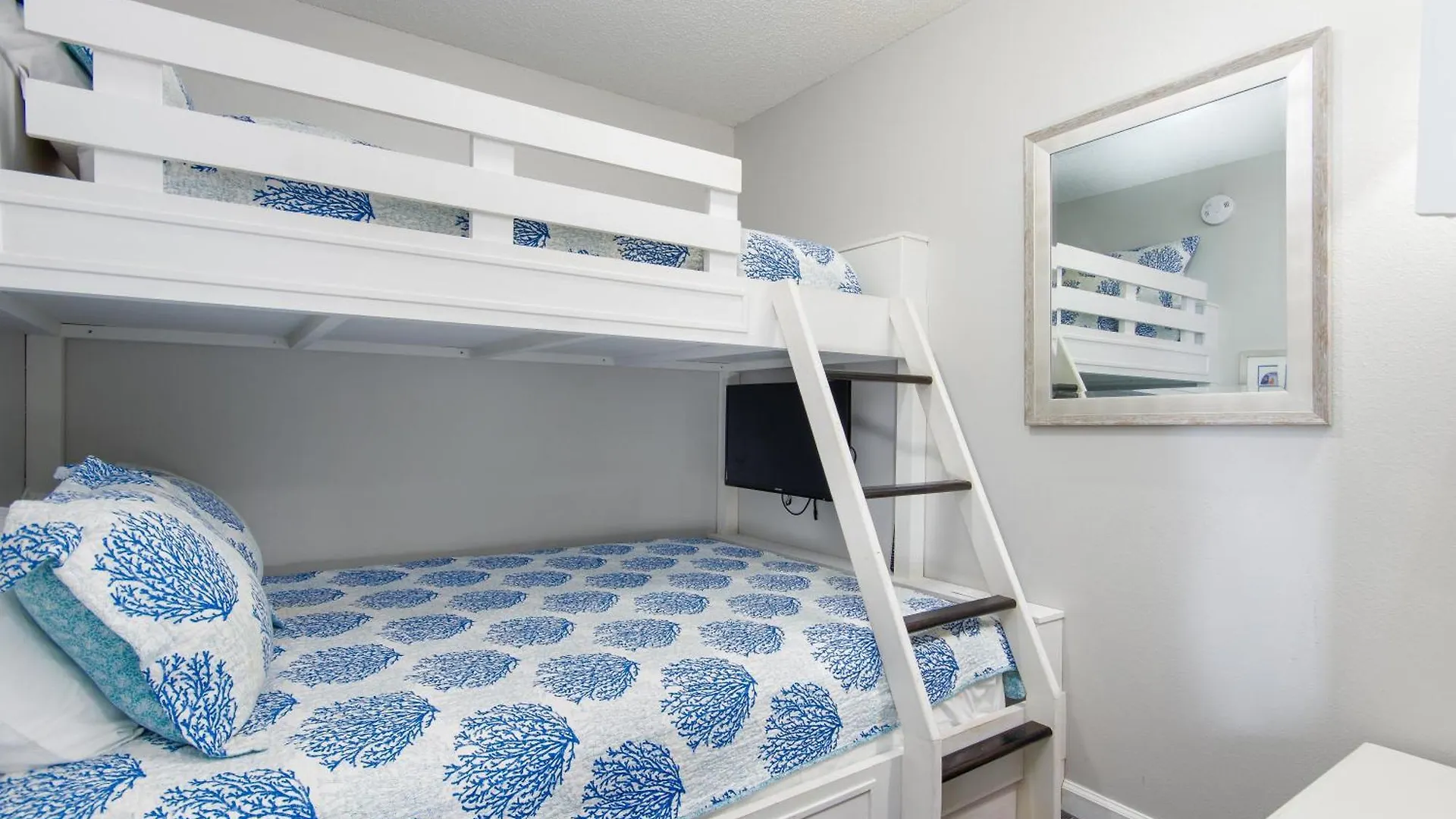Crescent At Miramar-gulf Front Luxury Condo-free Chairs! Σπίτι διακοπών *