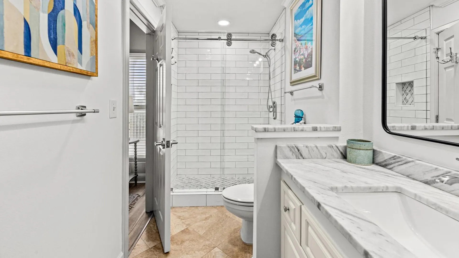 Elegant 4bd 4ba With Stunning Ocean Views And Direct & Pool Access