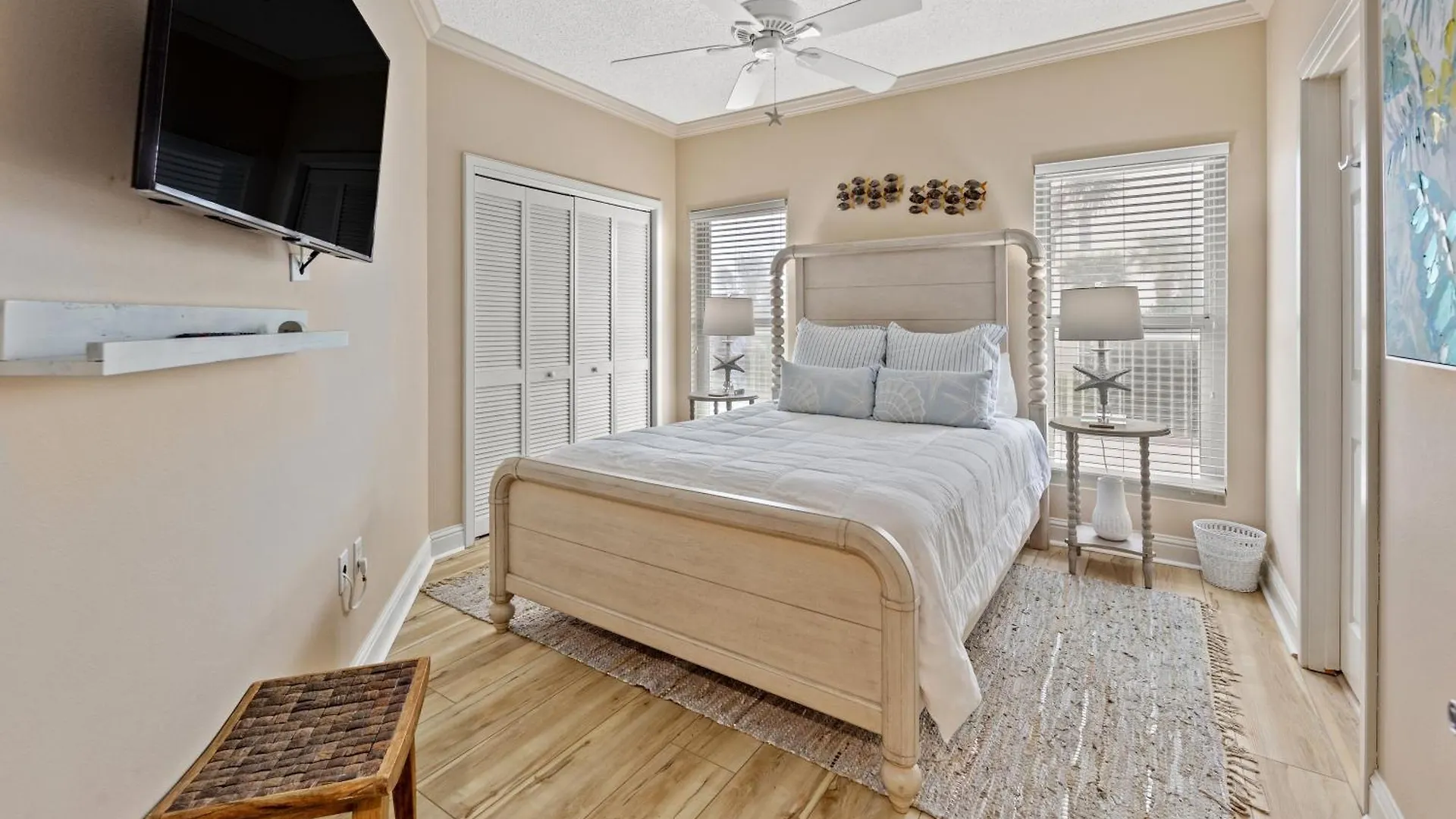 Elegant 4bd 4ba With Stunning Ocean Views And Direct & Pool Access Nyaraló
