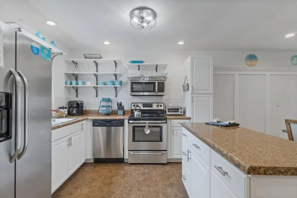 Blessing A 2 Bedroom 2.5-bathroom Townhouse That Sleeps Up To 10 In Miramar Beach, Fl *