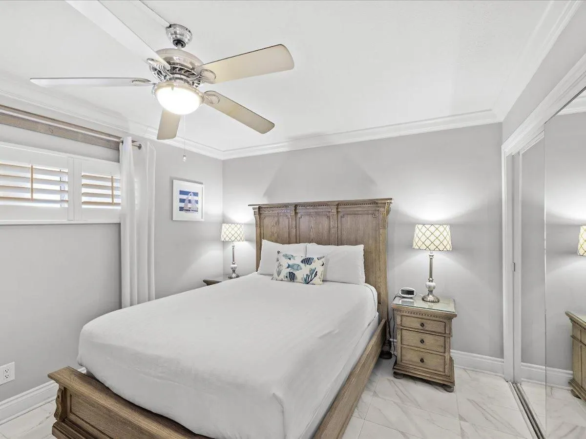 Surf And Racquet Unit 302 Holiday home