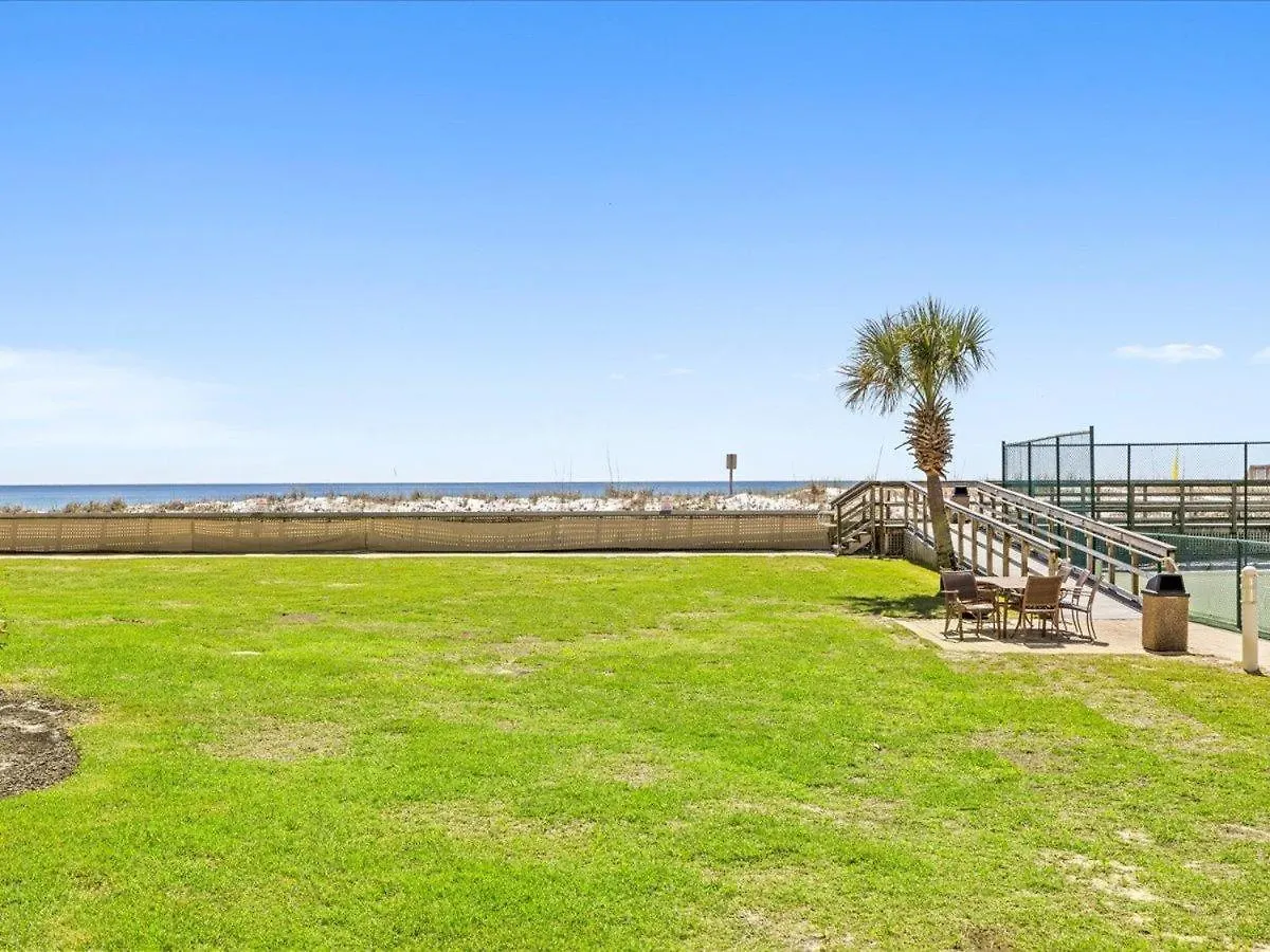 Holiday home Surf And Racquet Unit 117 *