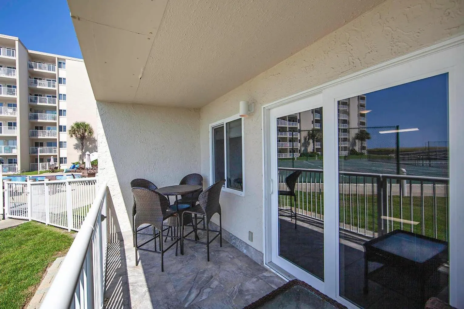 Holiday home Surf And Racquet Unit 117
