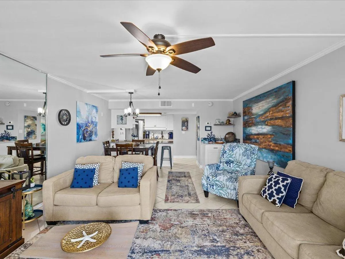 Semesterbostad Surf And Racquet Unit 713 Destin